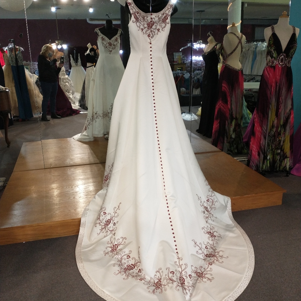 Bridal Originals Beaded, Embroidered Wedding Gown - Picture 4 of 12
